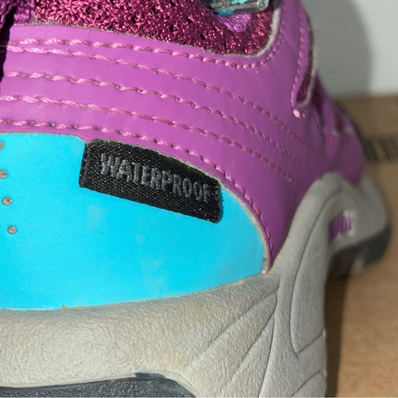 Merrell Oak Creek Waterproof Low Hiking Shoes Little Girls Size 13 M - Picture 7 of 11